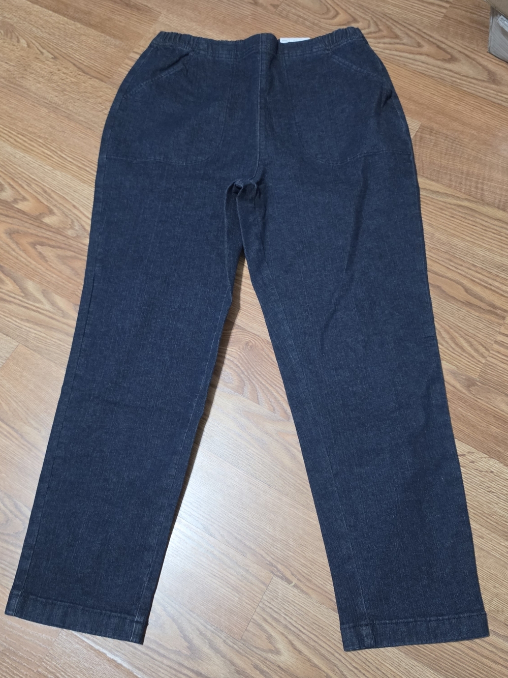 CROFT BARROW Mid Rise Straight-Leg Pull On Jeans With Comfort Waistband
